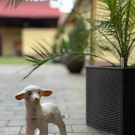 La Mimi Villa